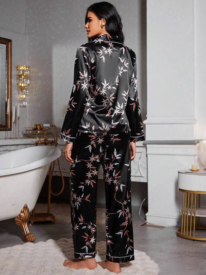 Daisy Luxe Printed Nightsuit Set For Women