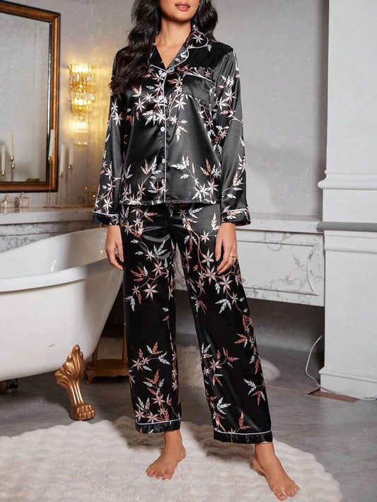 Daisy Luxe Printed Nightsuit Set For Women