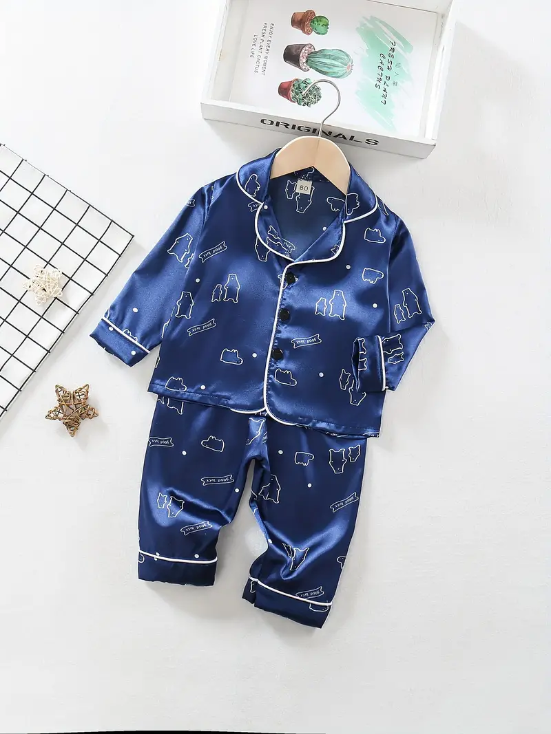 Good Luck Printed Unisex Nightsuit Set For Kids