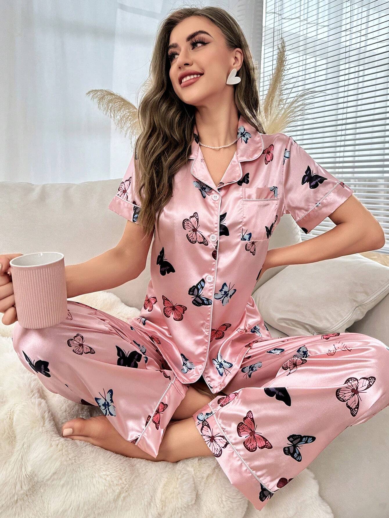 Butterfly Print Nightsuit Set For Women